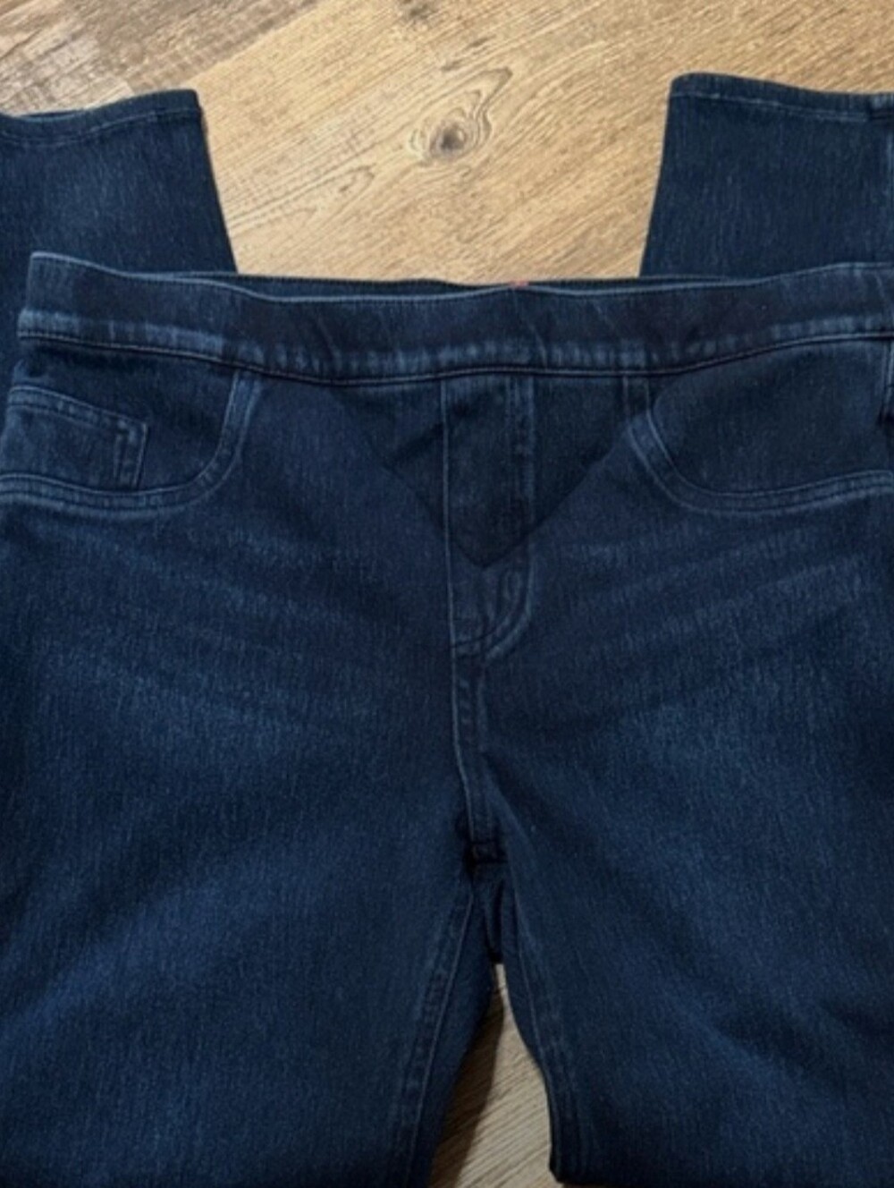 SPANX- Large- Women's High-Rise Stretch Leggings - Dark Denim.